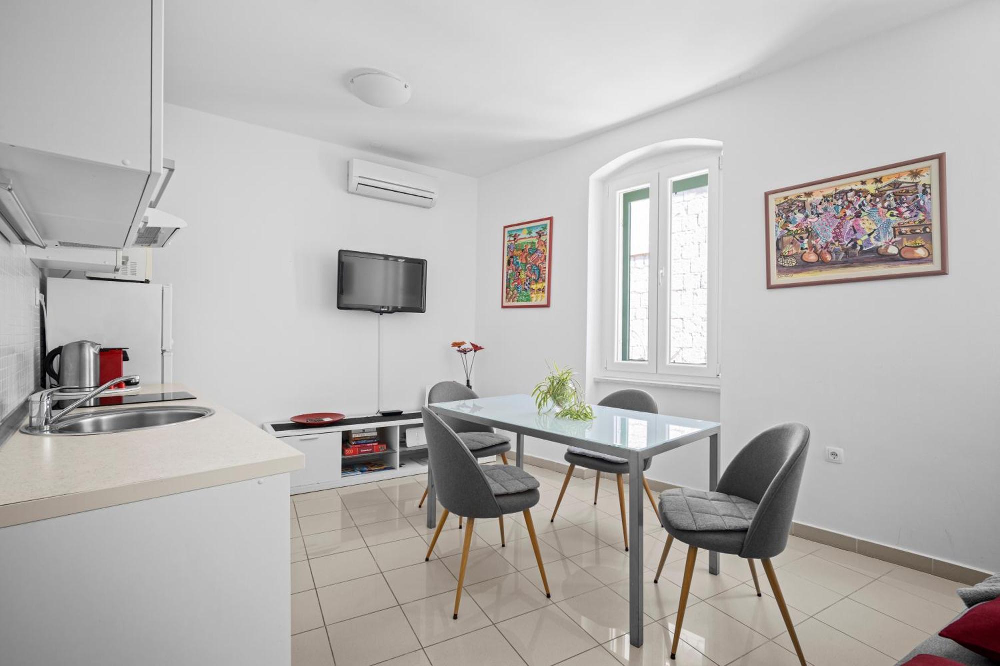 Apartment Bose Split Buitenkant foto